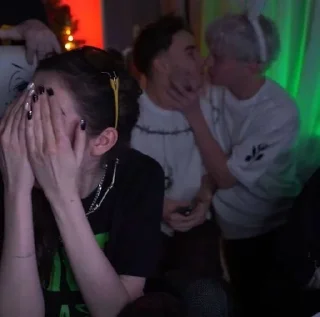 🤭