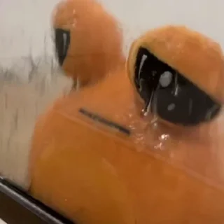 😭