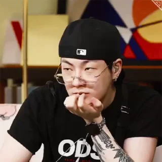 🐣