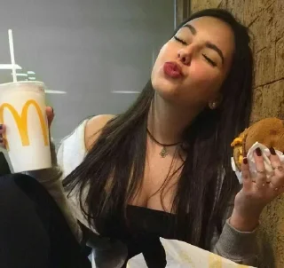 🤗