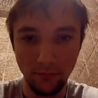 😐