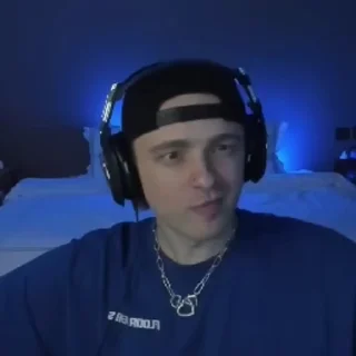 😶