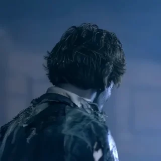 😱