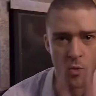👀