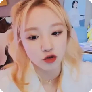 ⚡