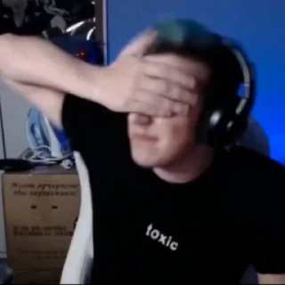 🙈