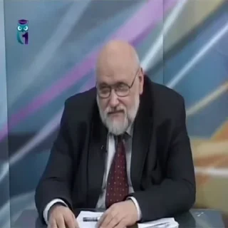 🤖