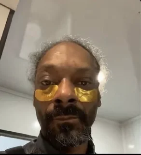 😐