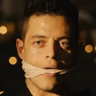 😷