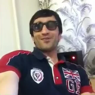 🤘