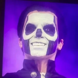 😀