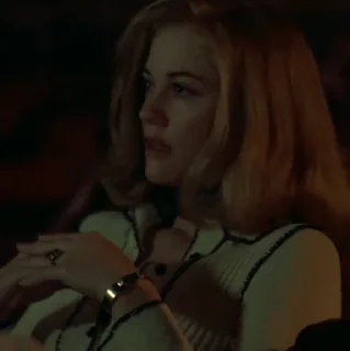 😰