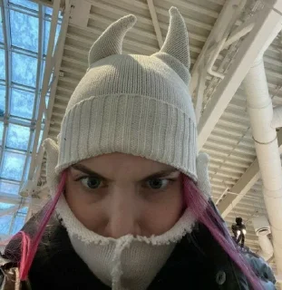 😶