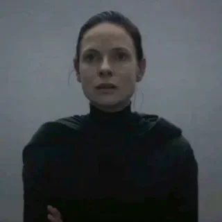 😐