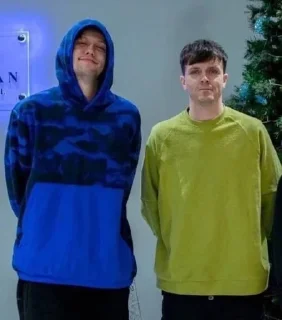 🤗