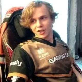 😎