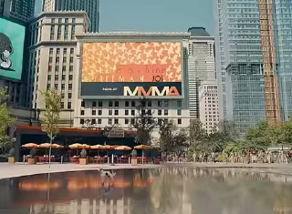 🫥
