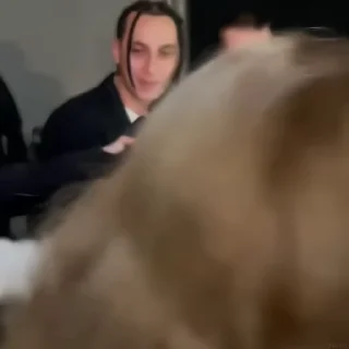🎤