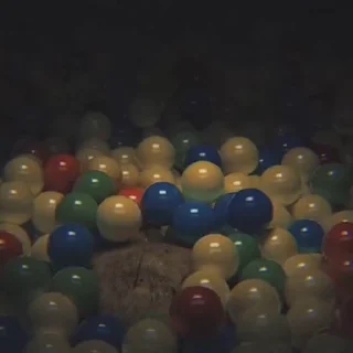 😐