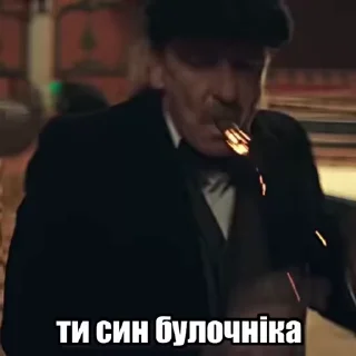 😥