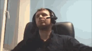 🕺