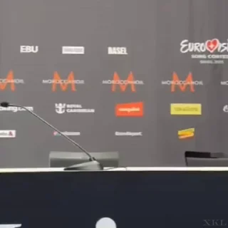 👋