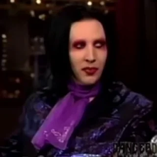 😇