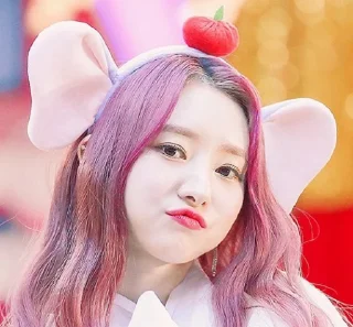😗
