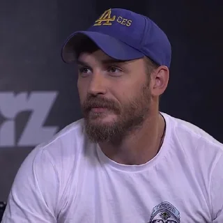 😐