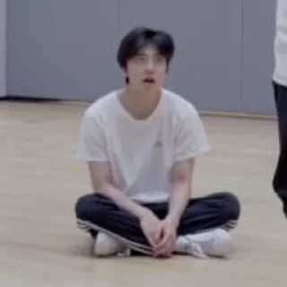 🥺