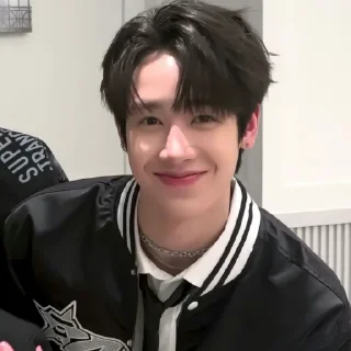 😊