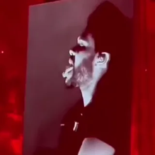 👅