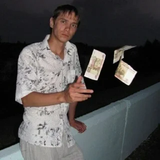 💰