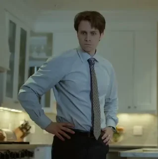 😠