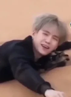 😅