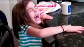 😂