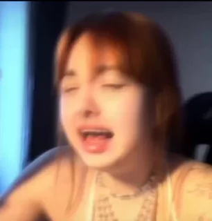 😭