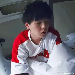 😴