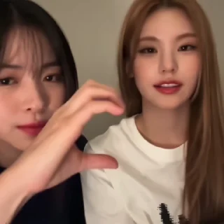 ♾️