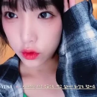 👣