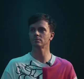 😶