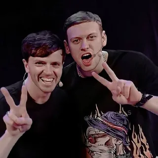 ✌️