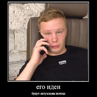 📜