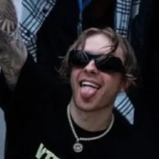 😝