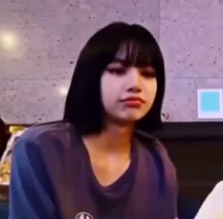 😐