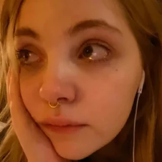 😢