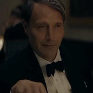 🎬