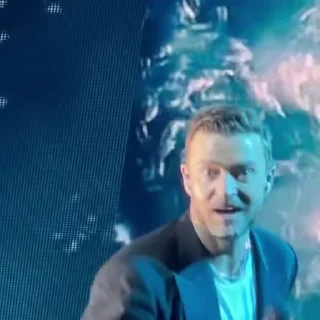 😭