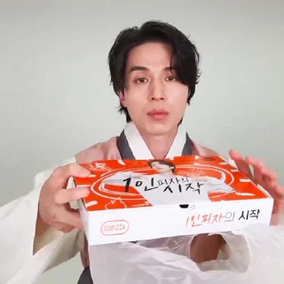 🥡