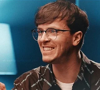 😁